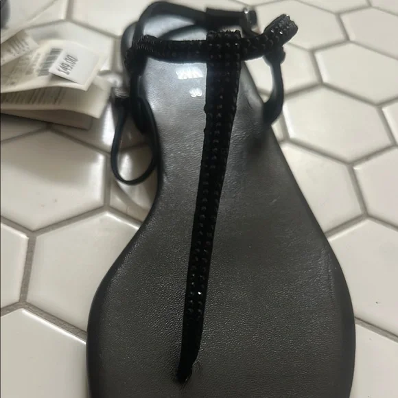 Zara Black T-Strap Sandals with Ankle Closure - Picture 3 of 5